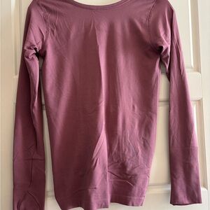 Lululemon Long Sleeve Athletic Top